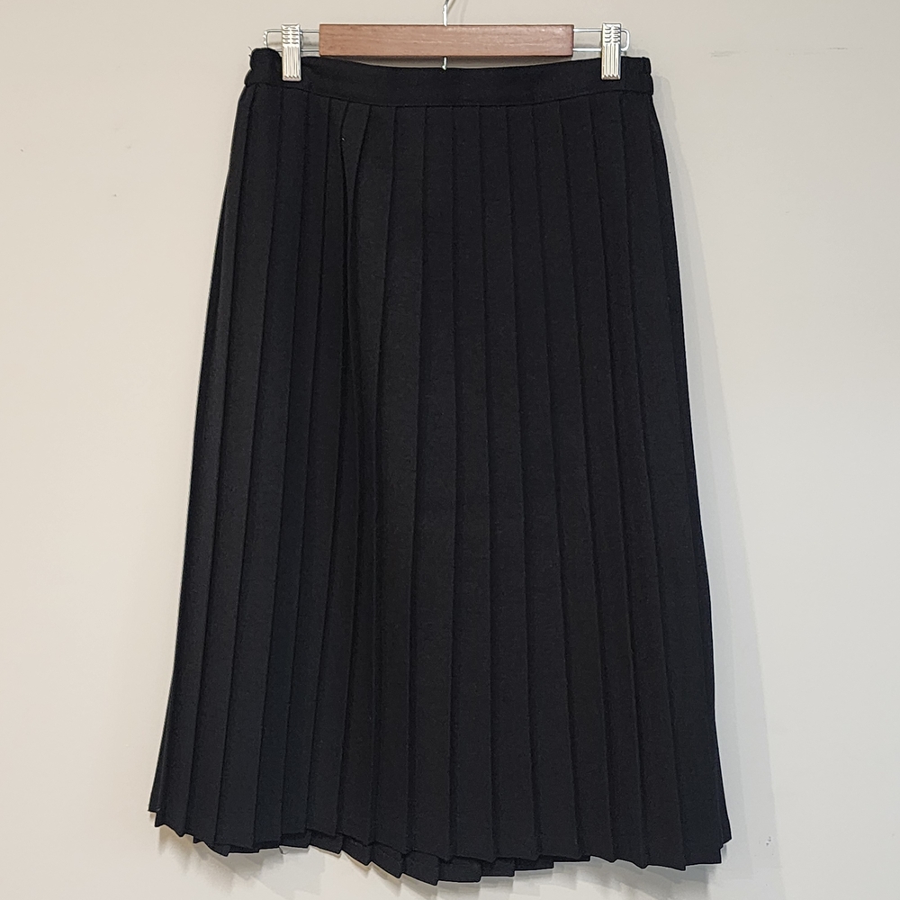 Alfred Dunner Black Pleated Midi Skirt